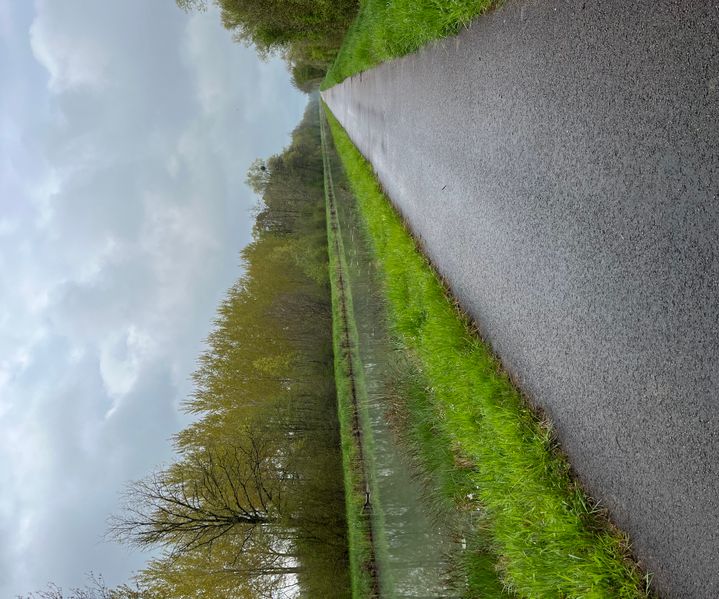 Laatste etappe voor Troyes 30 km waarvan 24 jaagpad langs kanaal.